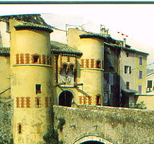 ..\image\image_04\04_Entrevaux_Castellane_3.jpg