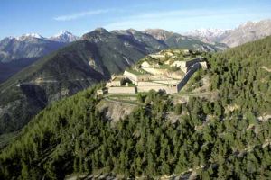 ..\image\image_05\05_Fort_Briancon_3.jpg