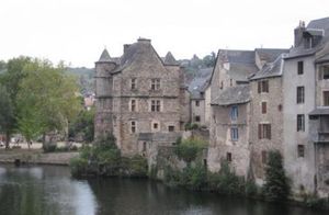 ..\image\image_12\12_Espalion_3.jpg