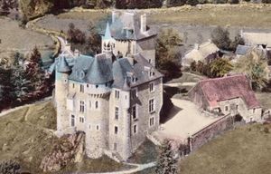../image/image_15/15_Couzan_Cantal_2.jpg