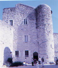 ../image/image_26/26_Adhemar_Montelimar_4.jpg