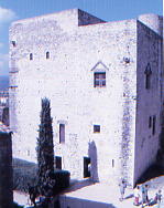 ../image/image_26/26_Adhemar_Montelimar_5.jpg