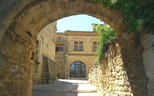 ../image/image_30/30_Castillon_Gard_1.jpg
