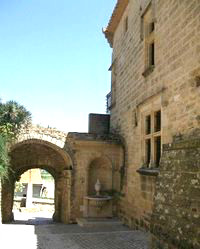 ../image/image_30/30_Castillon_Gard_3.jpg