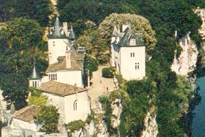 ../image/image_46/46_Belcastel_Lacave_4.jpg