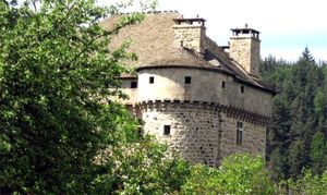 ../image/image_48/48_Chambon_Chateau_3.jpg
