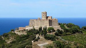 ..\image\image_66\66_Fort_St_Elme_4.jpg