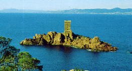 ../image/image_83/83_Agay_4.jpg