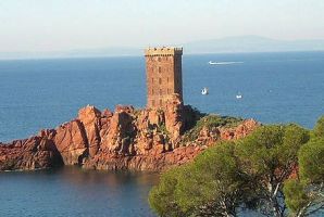 ../image/image_83/83_Agay_5.jpg
