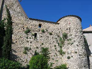 ../image/image_83/83_Figanieres_1.jpg
