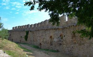 ..\image\image_83\83_Grimaud_8.jpg