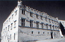 ../image/image_84/84_Avignon_7.jpg